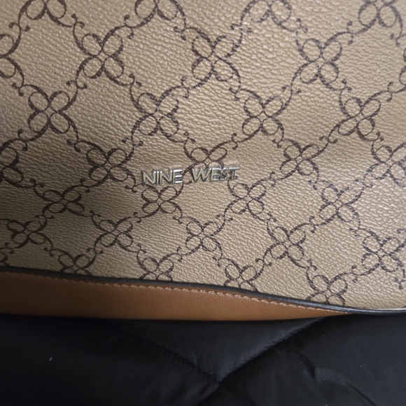 Nine West Handbags - Nine West Tan and Brown Patterned Bag